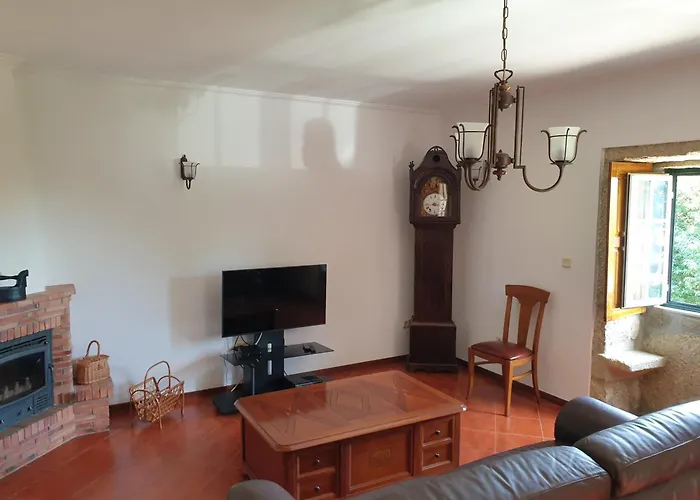 Quinta Da Vinha Velha * Labrujo