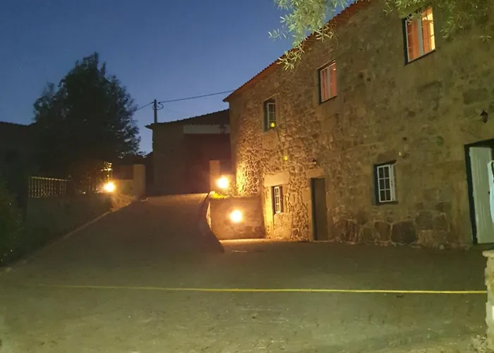 Quinta Da Vinha Velha * Labrujo