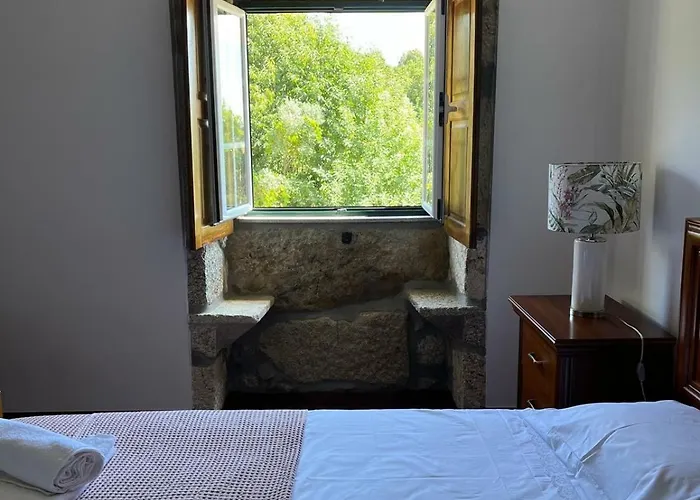 Quinta Da Vinha Velha * Labrujo